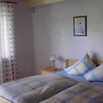 Roller Apartment *