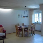 Apartment Roller