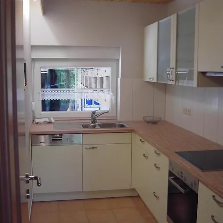 Roller Apartment *